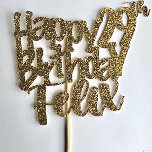 Customized cake topper